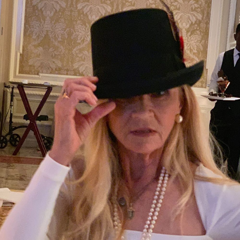 Meet your Posher, Michele